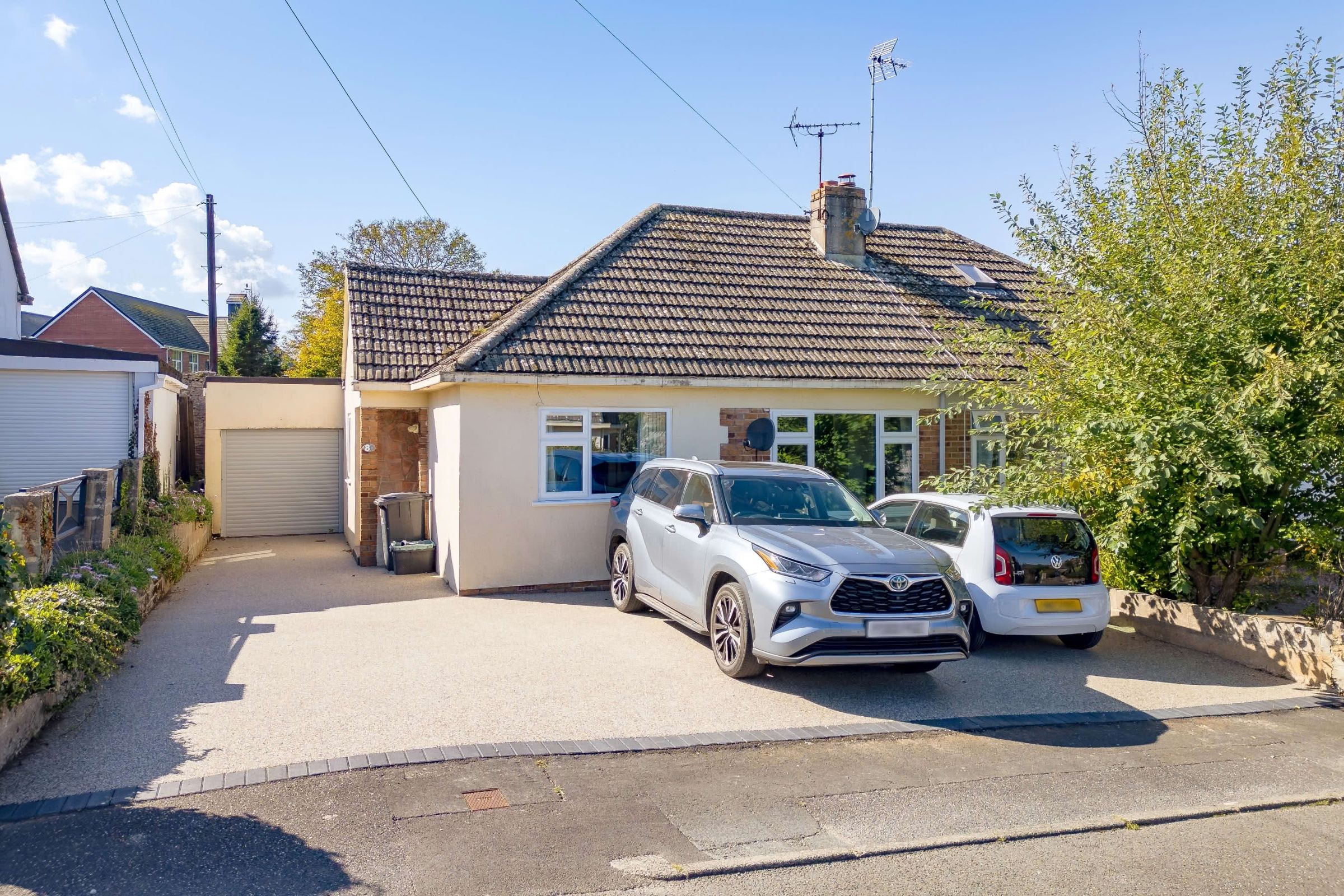 2 Bedroom Semi-Detached Bungalow for Sale