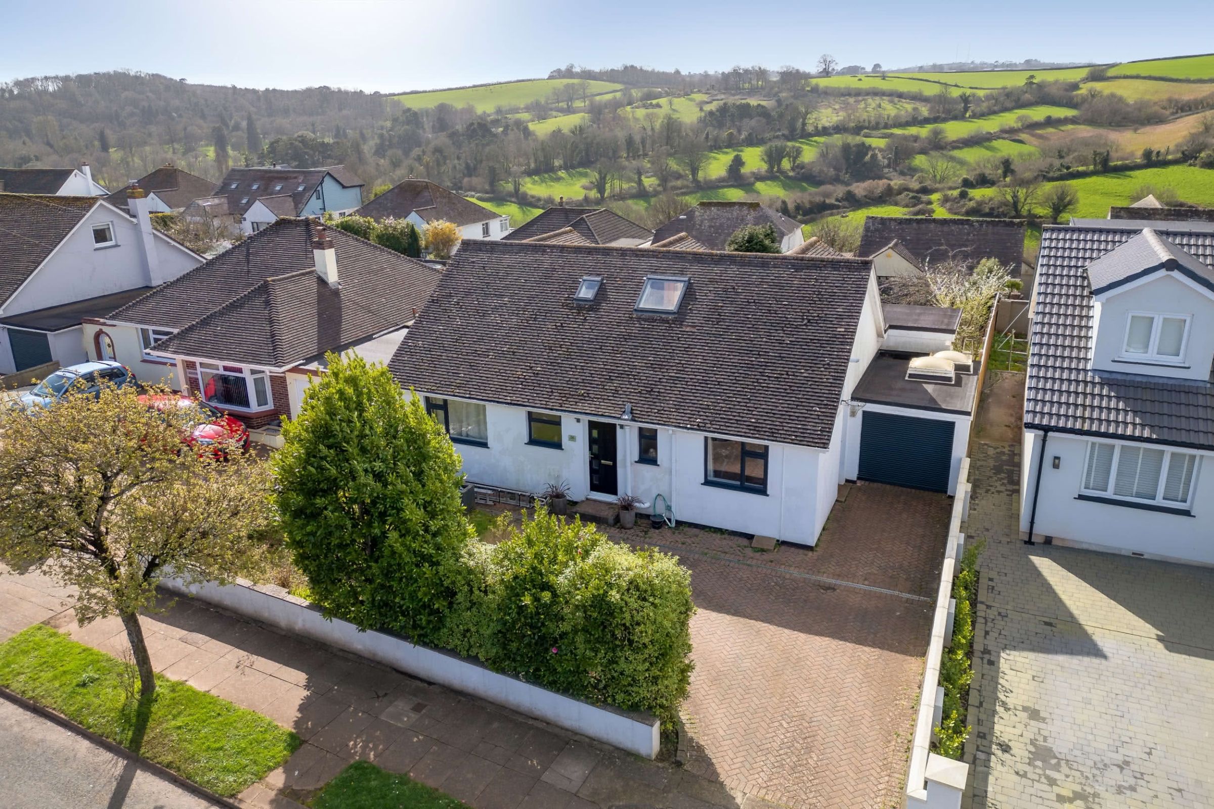 5 Bedroom Detached Bungalow for Sale