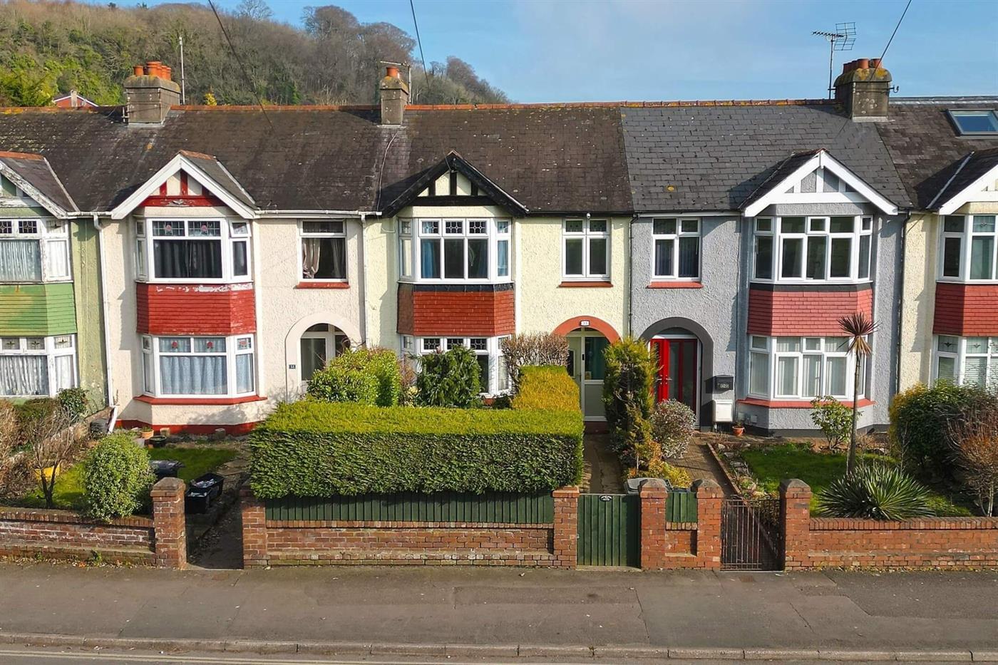 3 Bedroom Terraced House for Sale: Kings Ash Road, Paignton, TQ3 3TY