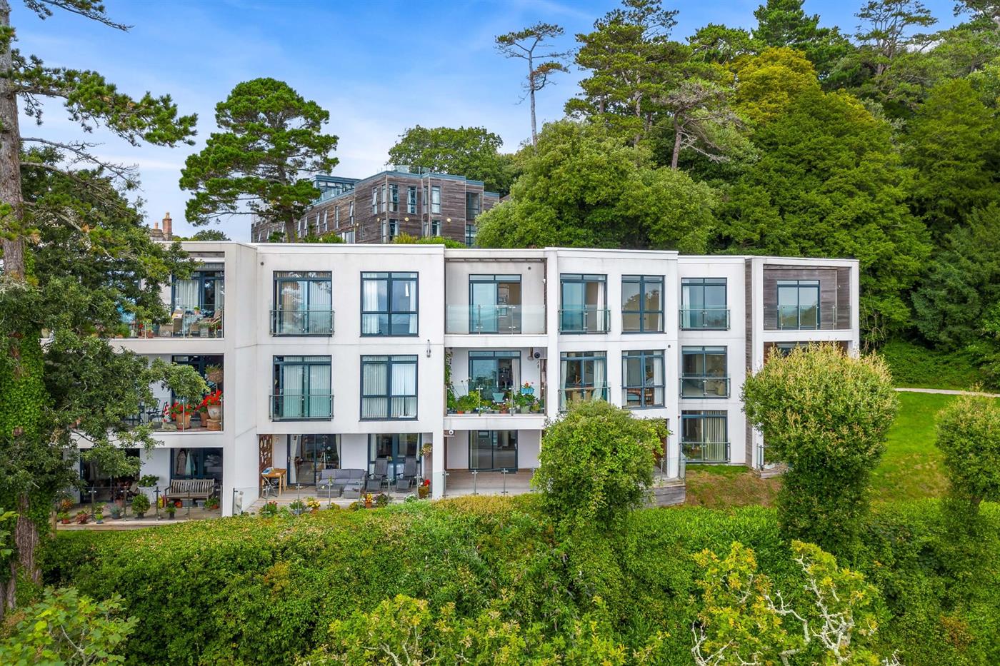1 Bedroom Apartment for Sale: Thatcher View, Middle Lincombe Road, Torquay, TQ1 2AW