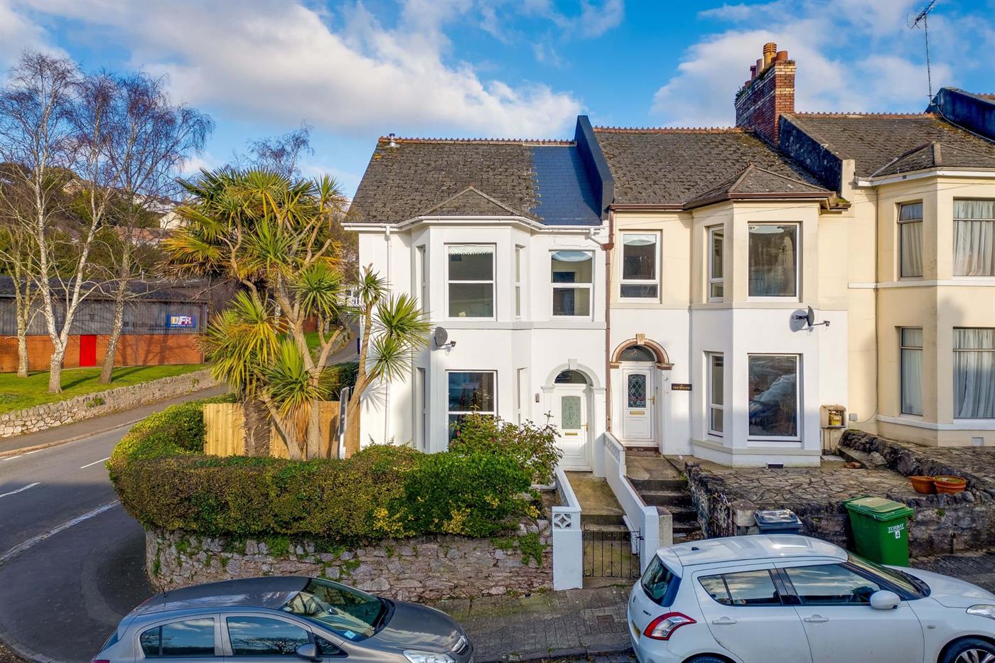 3 Bedroom End of Terrace House for Sale: Westbourne Road, Torquay, TQ1 4JU
