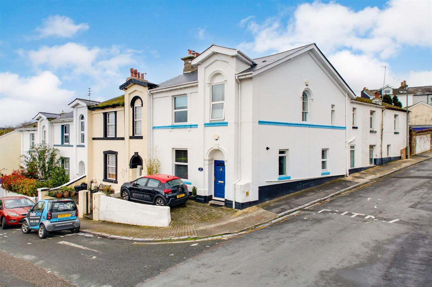 3 Bedroom End of Terrace House for Sale: Church Street, Torquay, TQ2 5SQ